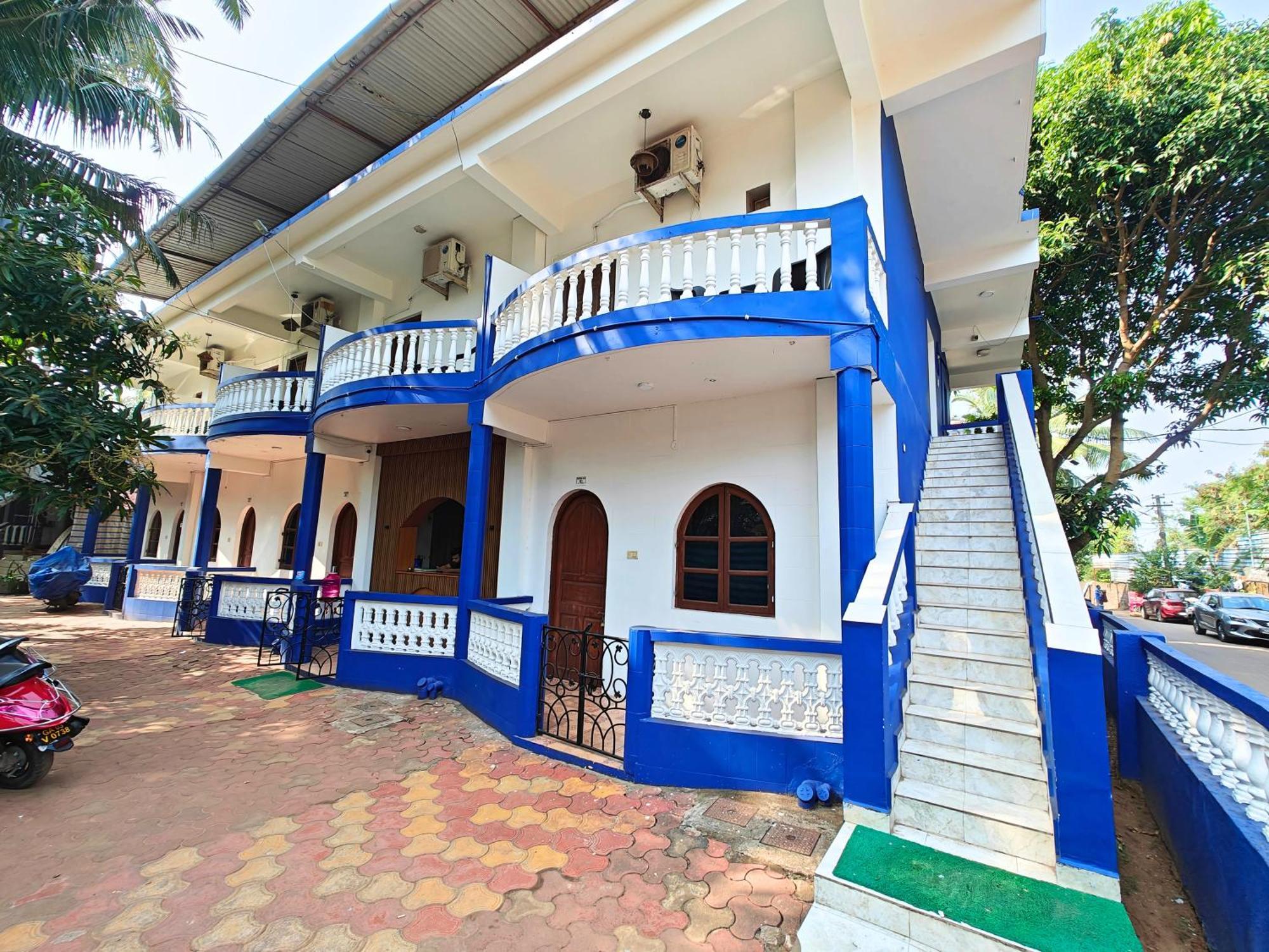 Готель Calangute Turista Екстер'єр фото
